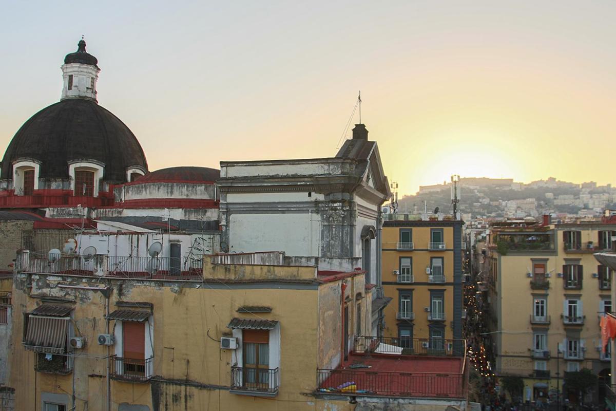 Wanderlust Spaccanapoli Points Of View ภายนอก รูปภาพ